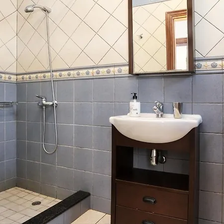 Ferienhaus Casa El Paraiso - Private Pool, Jacuzzi, Air-con And Bbq By Lanzarote *
