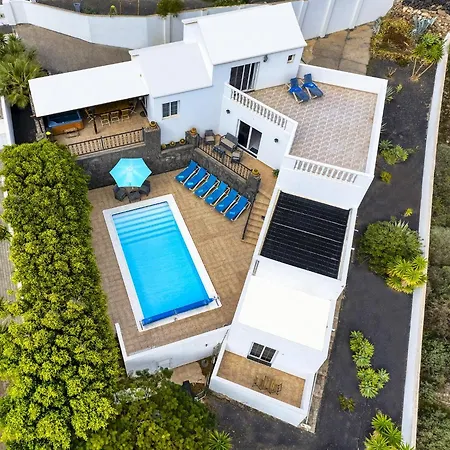 Casa El Paraiso - Pool, Jacuzzi, Air-con And Bbq By Lanzarote
