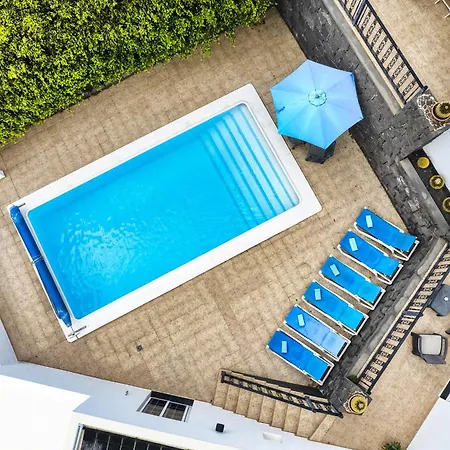 Vakantiehuis Casa El Paraiso - Private Pool, Jacuzzi, Air-con And Bbq By Lanzarote Tías