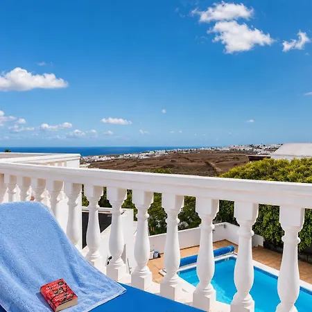 Casa El Paraiso - Pool, Jacuzzi, Air-con And Bbq By Lanzarote