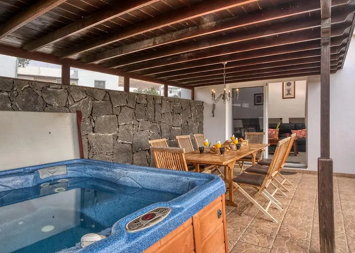 Σπίτι διακοπών Casa El Paraiso - Private Pool, Jacuzzi, Air-con And Bbq By Lanzarote