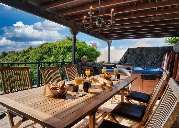 Casa El Paraiso - Private Pool, Jacuzzi, Air-con And Bbq By Lanzarote * Tías