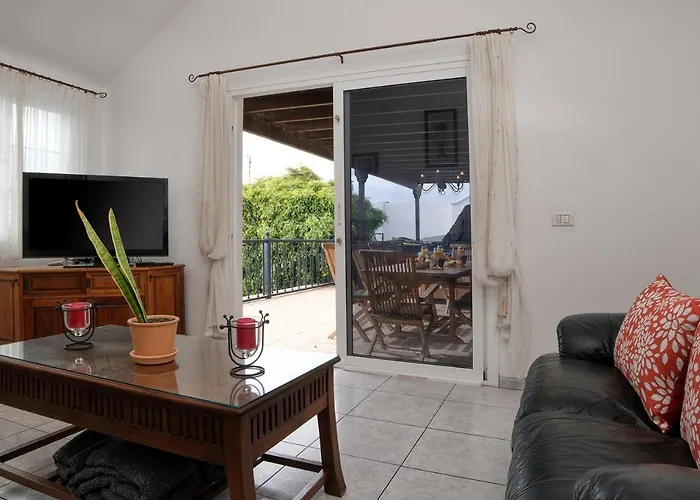 Casa El Paraiso - Private Pool, Jacuzzi, Air-con And Bbq By Lanzarote Tías